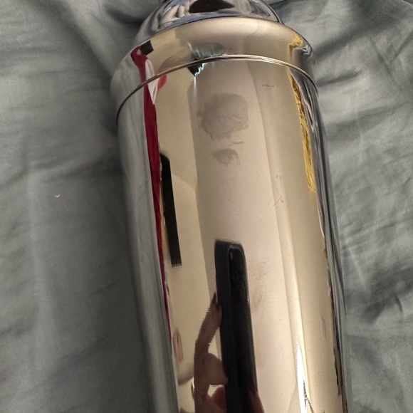 New 🆕Stainless Steel Cocktail Shaker Bar Host - Picture 2 of 4